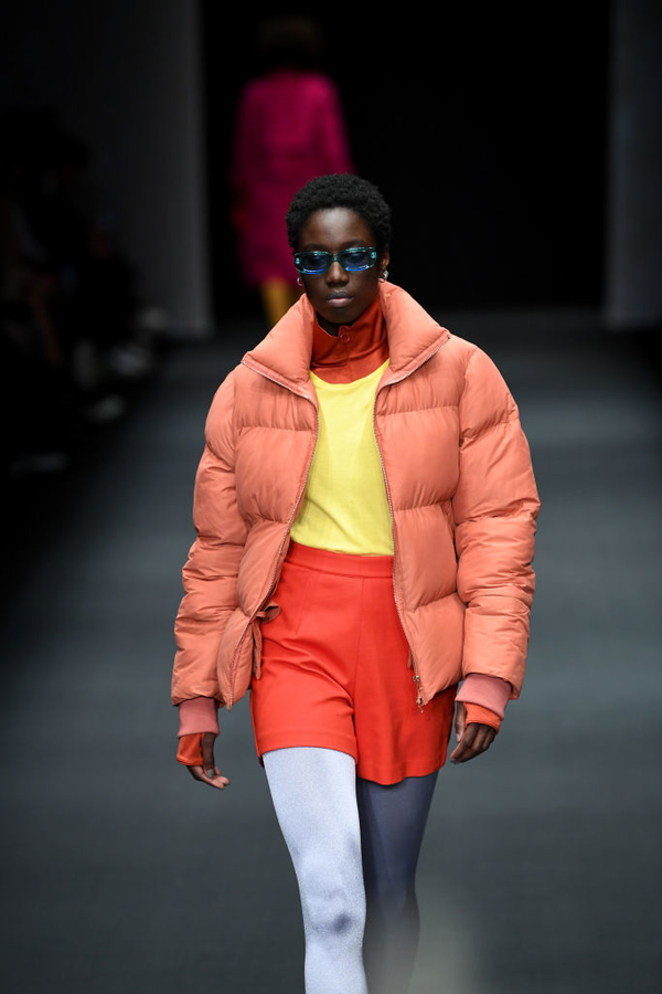 Самые модные пуховики зимы 2019: ТОП-4