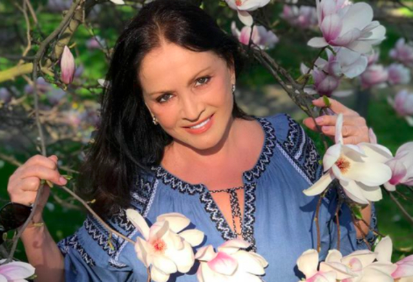 "Всегда в сердце": София Ротару показала фото покойного мужа