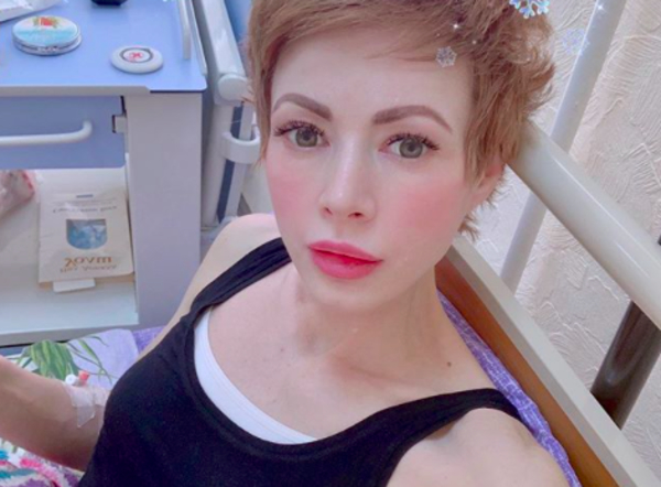 Украинская ведущая вернулась на работу после операции: первое фото