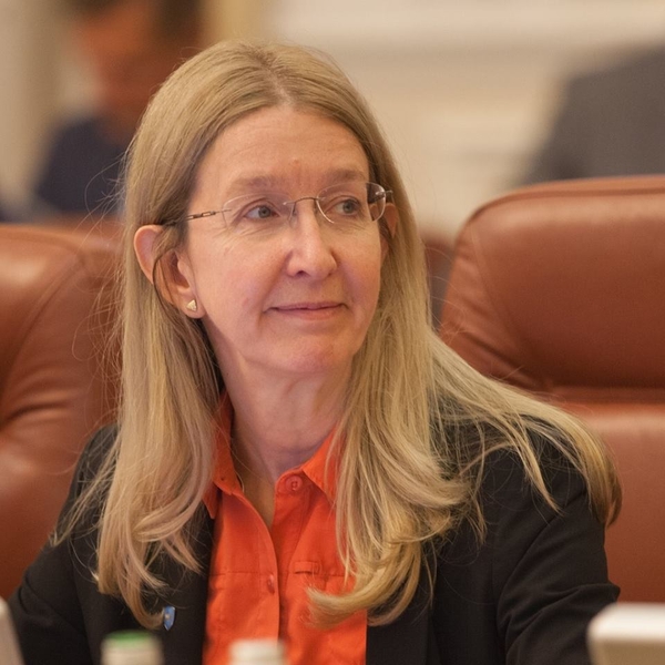 Ульяна Супрун рассказала, какие фрукты не совместимы с лекарствами