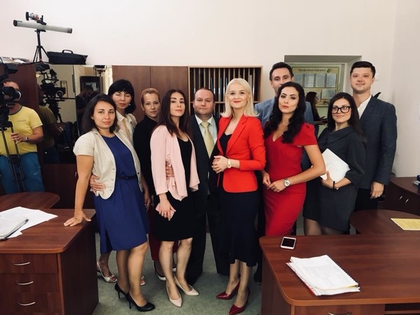 В Сети появился новый трейлер сериала "Школа. Выпускной"