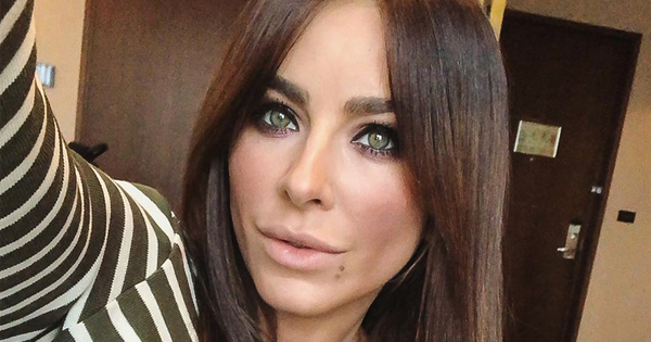 Ультракороткие шорты и декольте: Лорак поделилась откровенным фото