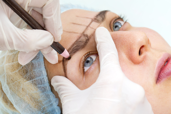 Микроблейдинг бровей: За и против