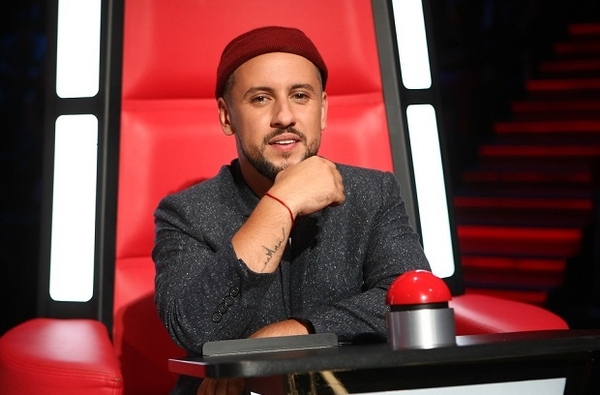 Дмитрий Монатик показал редкое фото с сыновьями