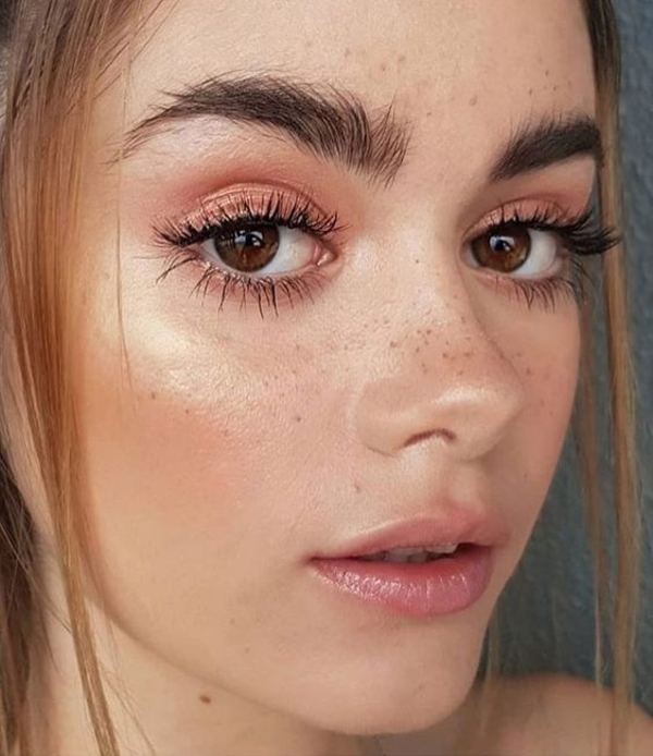 Как сделать идеальный макияж за 10 минут