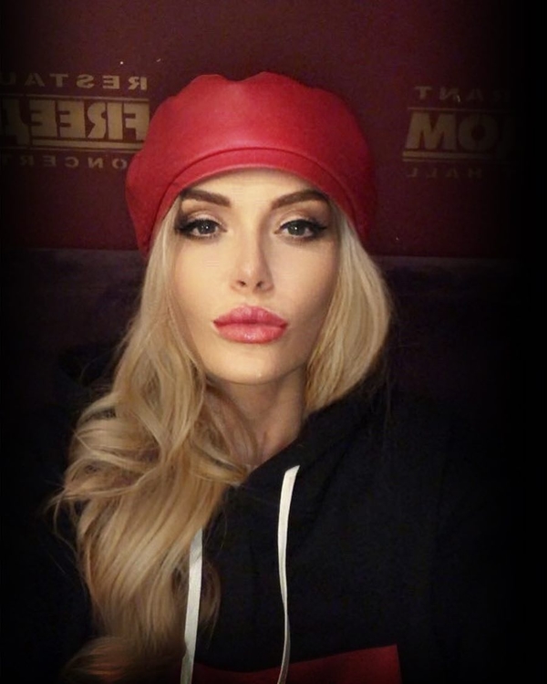 "Уматные фото!": Солистка "НеАнгелы" поделилась снимками с детьми