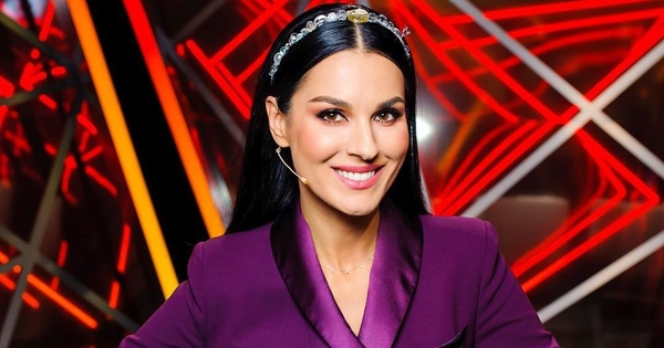 Маша Ефросинина поделилась редким кадром с сестрой