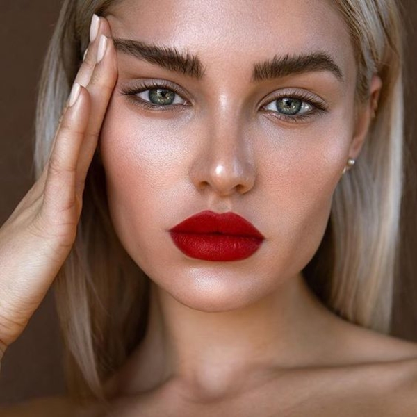 Как выбрать хайлайтер по типу кожи