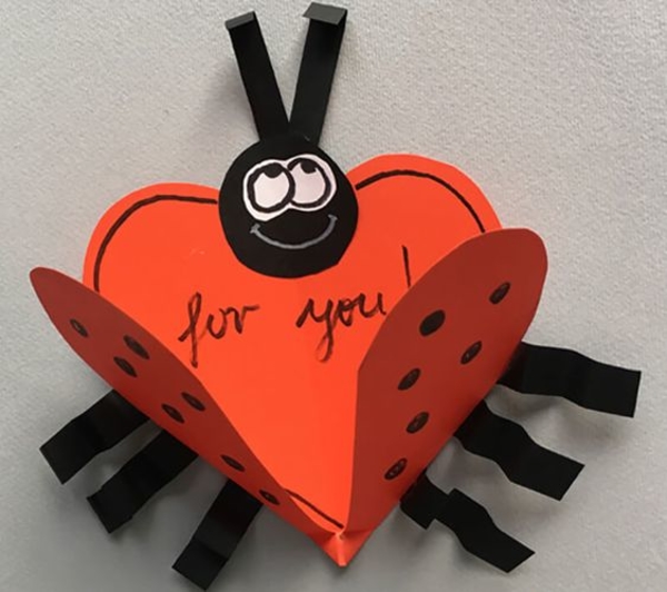 День всех влюбленных: Милые валентинки руками детей