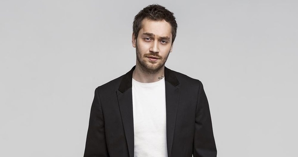 Экс-холостяк Rozhden выпустил новую песню о любви