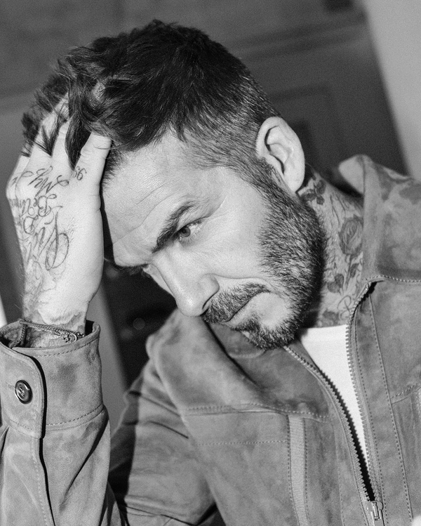 Дэвид Бекхэм предстанет перед судом за разговоры по телефону