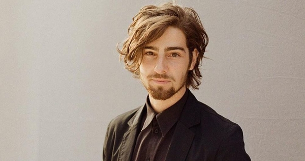 Владимир Дантес рассказал, чем занимается по ночам