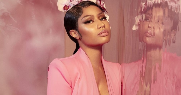 Ники Минаж заинтриговала фаном совместным видео с бойфрендом