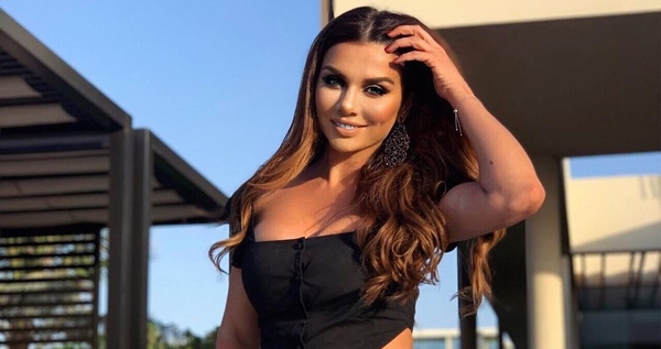 Анна Седокова поделилась умилительным снимком с сыном