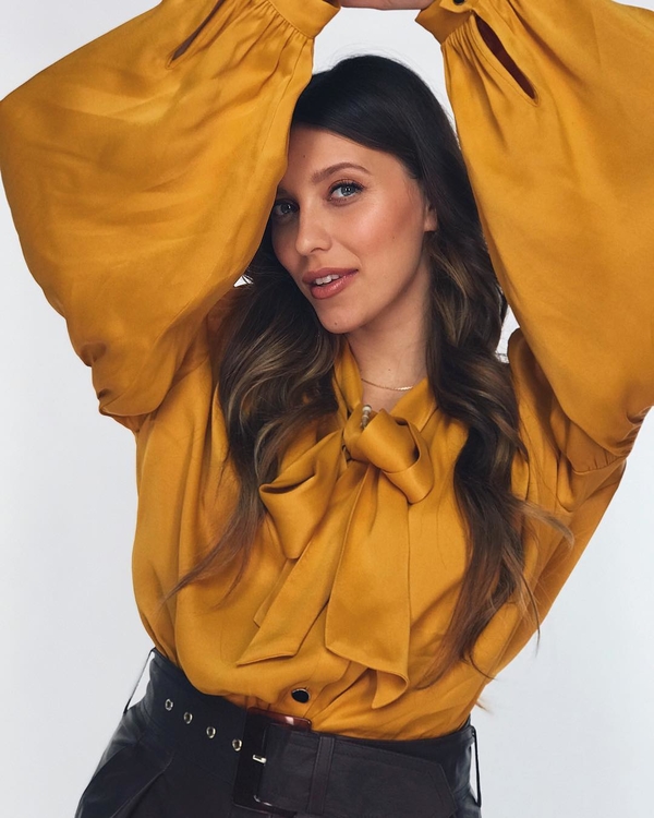 Тодоренко показала в шоу двойника Эми Уайнхаус и назвала любимых певцов