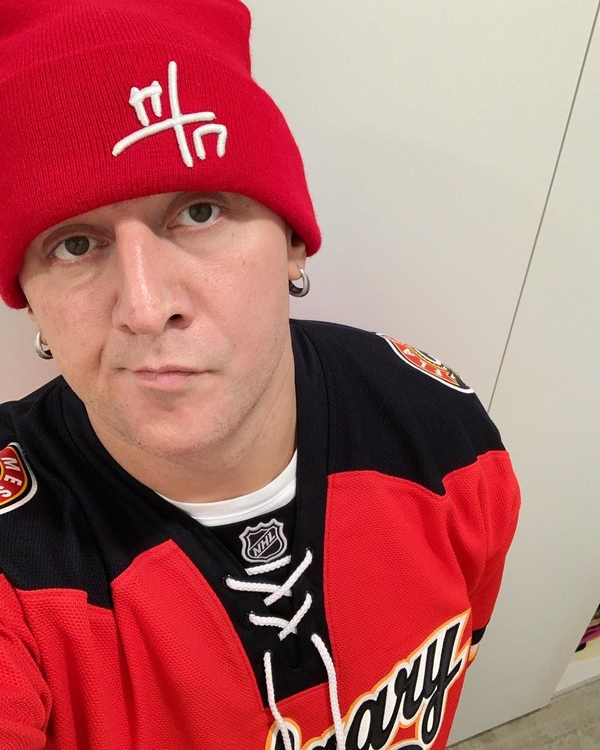 Потапа затроллили в Сети из-за фото с Надей Дорофеевой