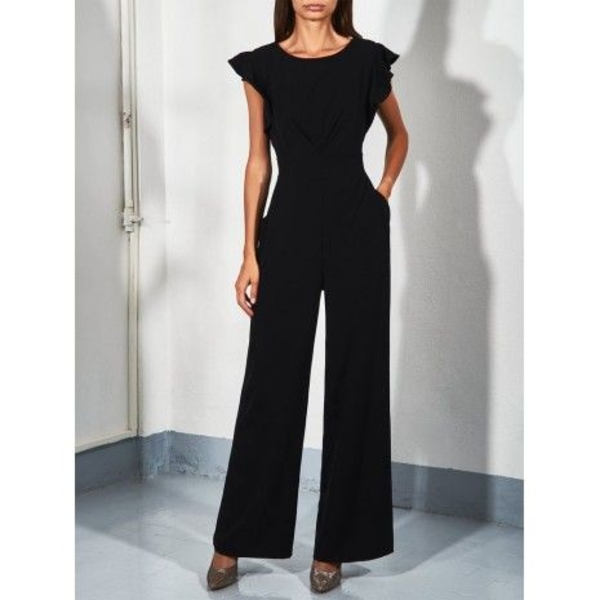 Что надеть на 8 Марта: ТОП-6 стильных образов