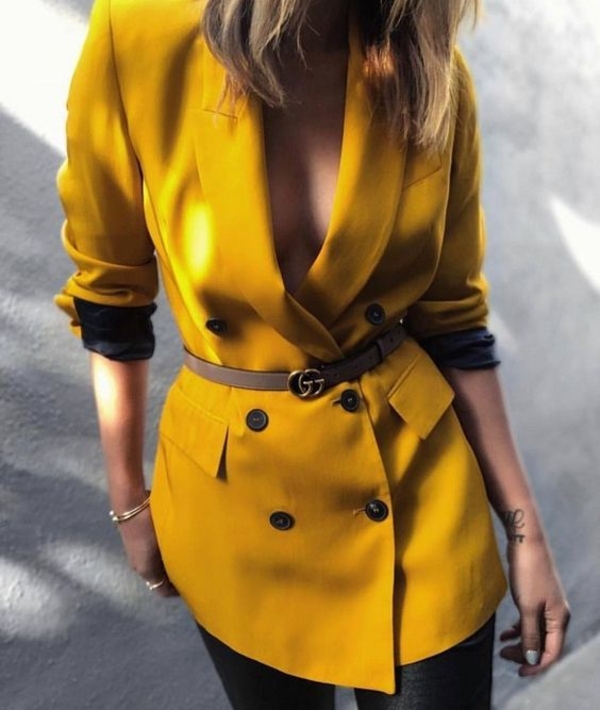 Что надеть на 8 Марта: ТОП-6 стильных образов