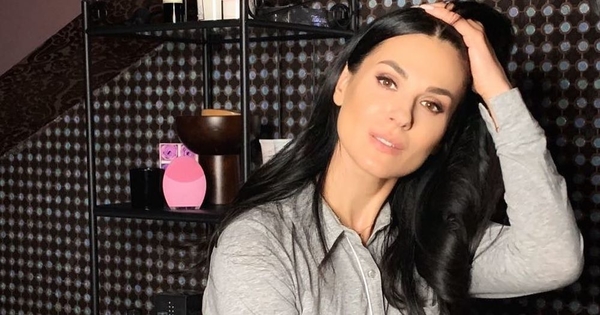 К лету готова: Маша Ефросинина очаровала поклонников стильным образом