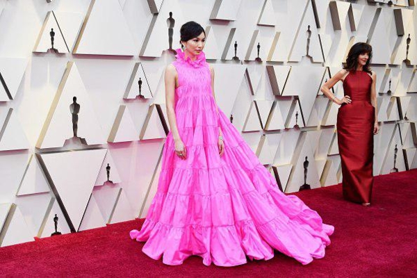 Лучшие наряды на красной дорожке церемонии "Оскар 2019"