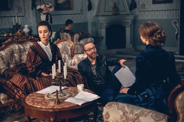 Сериал "Крепостная": Режиссер Максим Литвинов рассказал о самой сложной съемке