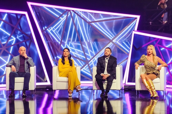 Незрячий участник шоу "Дивовижні люди" довел до слез Олю Полякову