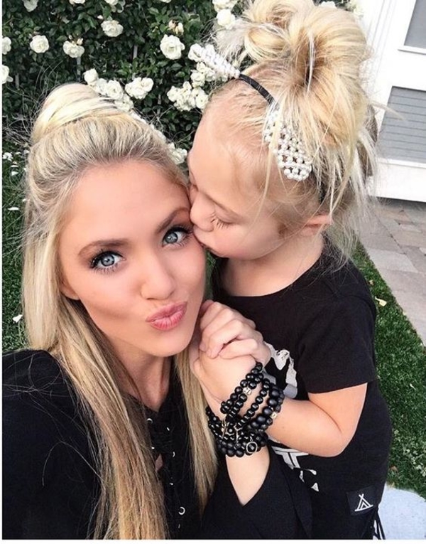 Лучше промолчать: 10 фраз, которые не стоит говорить молодой маме