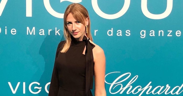 Леся Никитюк трогательно поздравила маму с днем рождения