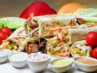 Как приготовить вкусную домашнюю шаурму?