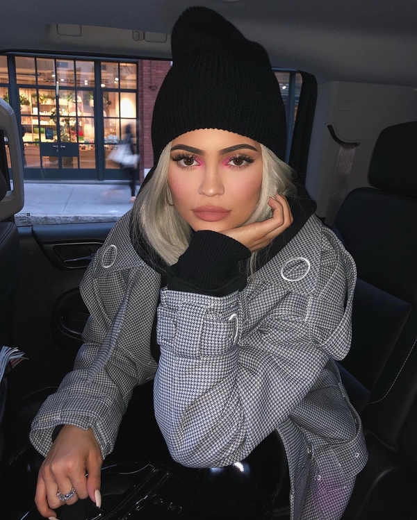 21-летняя девушка стала самым молодым в мире миллиардером