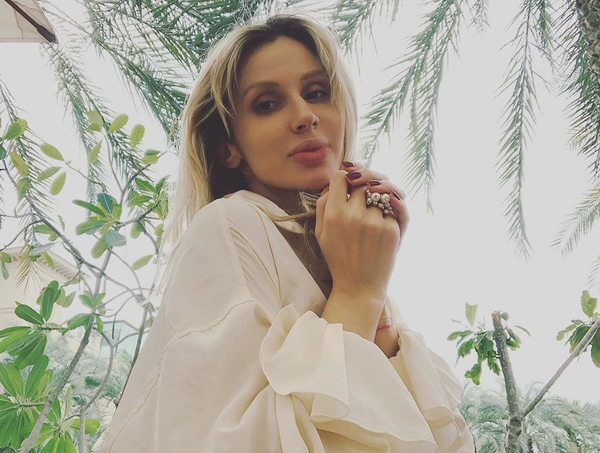 "Штаны застегните!": Лобода нарвалась на троллинг в Сети