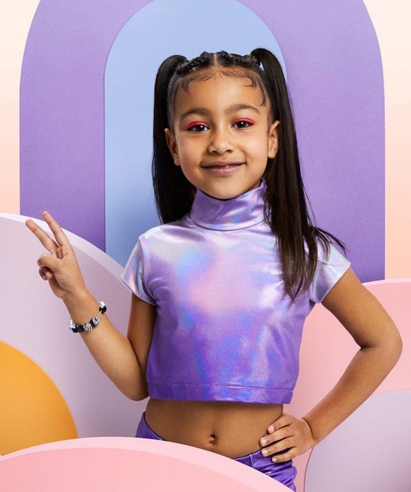 Пользователей Сети возмутил танец 5-летней дочери Ким Карадашьян