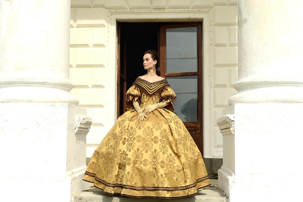 Звезда "Крепостной" Ксения Мишина рассказала о втором сезоне сериала