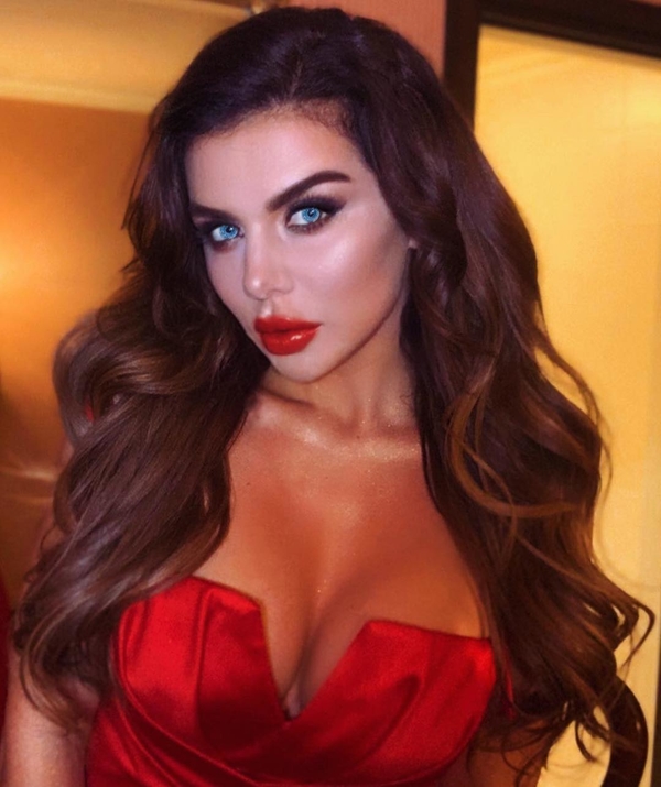 "В 2 года - хозяин дома": Седокова показала сына и написала о его характере