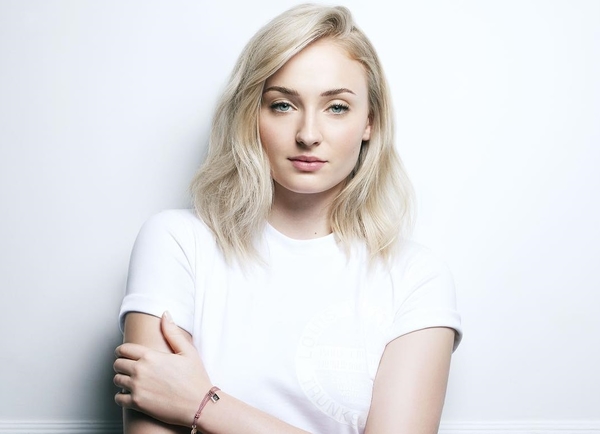 Звезда Игры престолов рассказала о сексуальных экспериментах