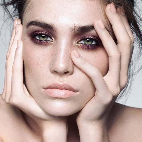 Выпускной 2019: Идеи макияжа для зеленоглазых девушек