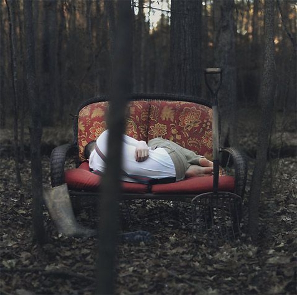 В плену депрессии: Как помочь своему мужчине