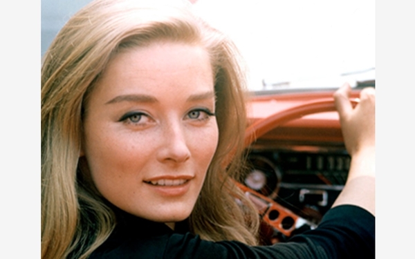 Умерла одна из "девушек Бонда" Таня Мале