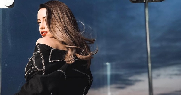 Надя Дорофеева покорила Сеть весенним нарядом