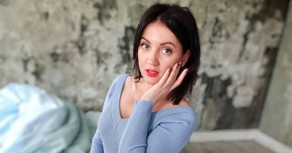 Оля Цибульская вместе с сыном снялась в фотосесии для известного глянца