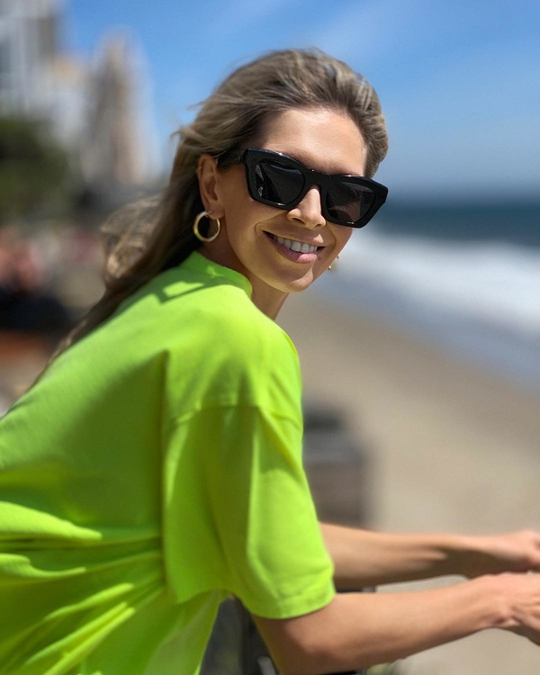 Крутила бедрами и выходила в березку: Брежнева показала, как снималась для глянца