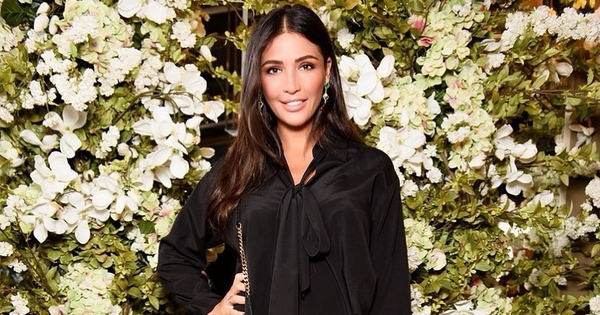 "Зачем создавать эту маску?": Экс-участница "ВИА Гры" нарвалась на критику в Сети