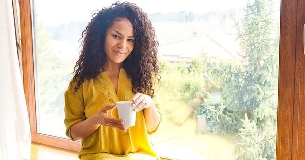 Певица Гайтана призналась, что когда-то страдала от наркозависимости