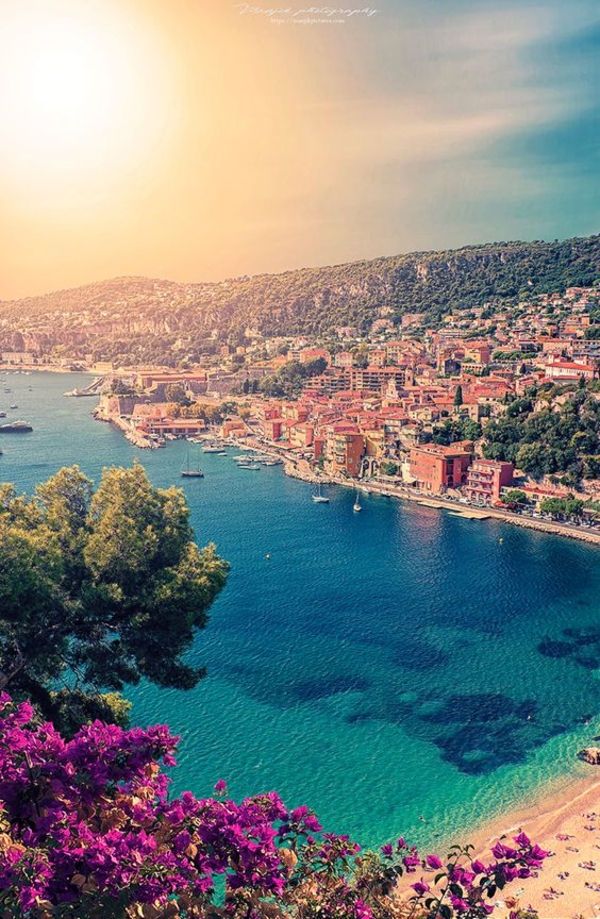 Багет, берет, французский привет! Самые красивые места Франции