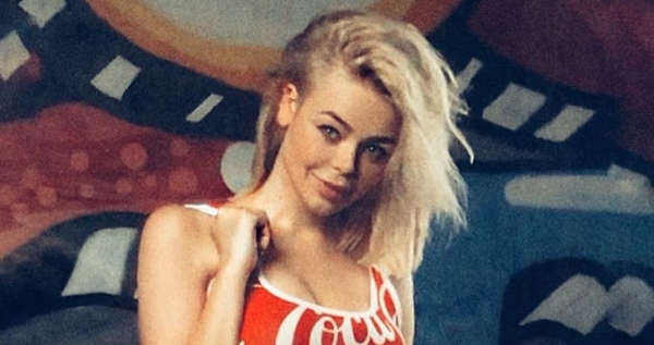 Алина Гросу вернулась к бальным танцам спустя 10 лет