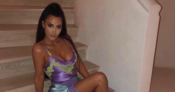 "Я так долго мечтала об этом": Ким Кардашьян впервые украсила обложку Vogue