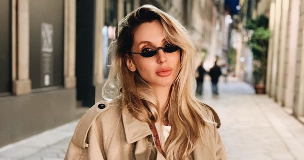 "Челюсть отвисла": Лобода похвасталась стройными ногами в черных ботфортах