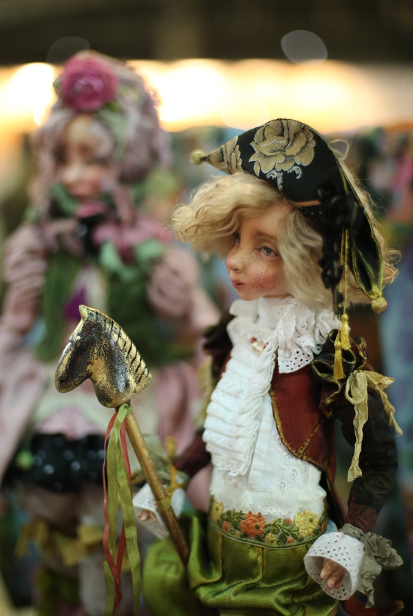 В Киеве прошел XIX Международный салон авторской куклы и Тедди "Модна лялька" - фото