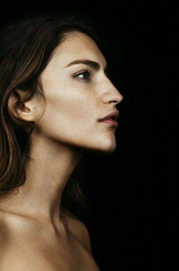 "Девушка моих кошмаров": Какие качества знаков Зодиака отпугивают мужчин?