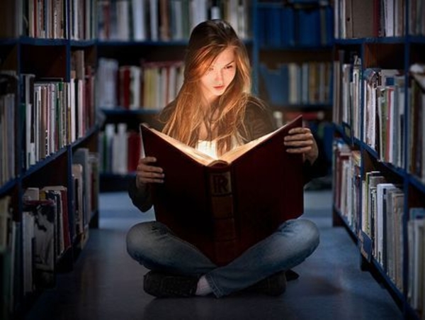 ТОП-5 самых "любопытных Варвар" по знаку Зодиака